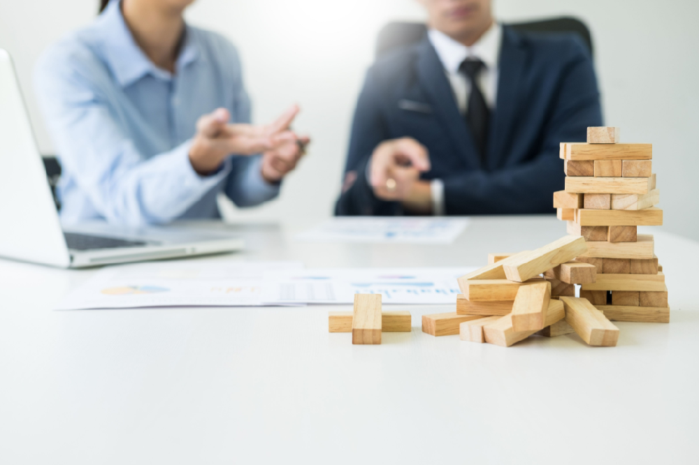 国际管理专业理学硕士和专升本哪个好一点